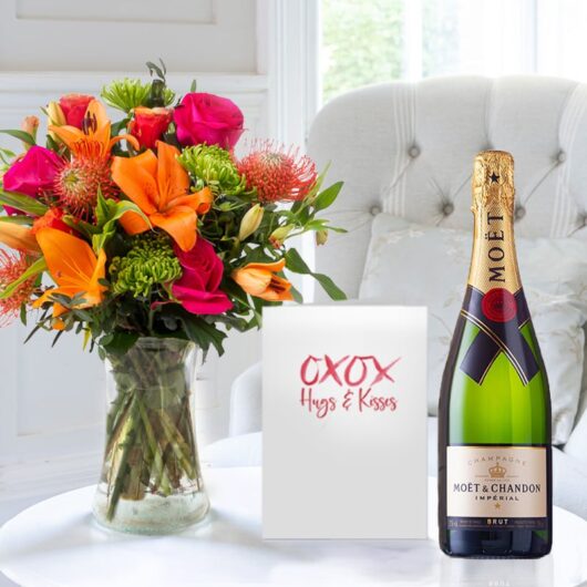 Mardi Gras, Moët & Chandon & Romance Card